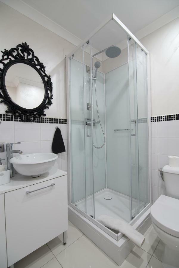 The White Apartment Warsaw Ngoại thất bức ảnh